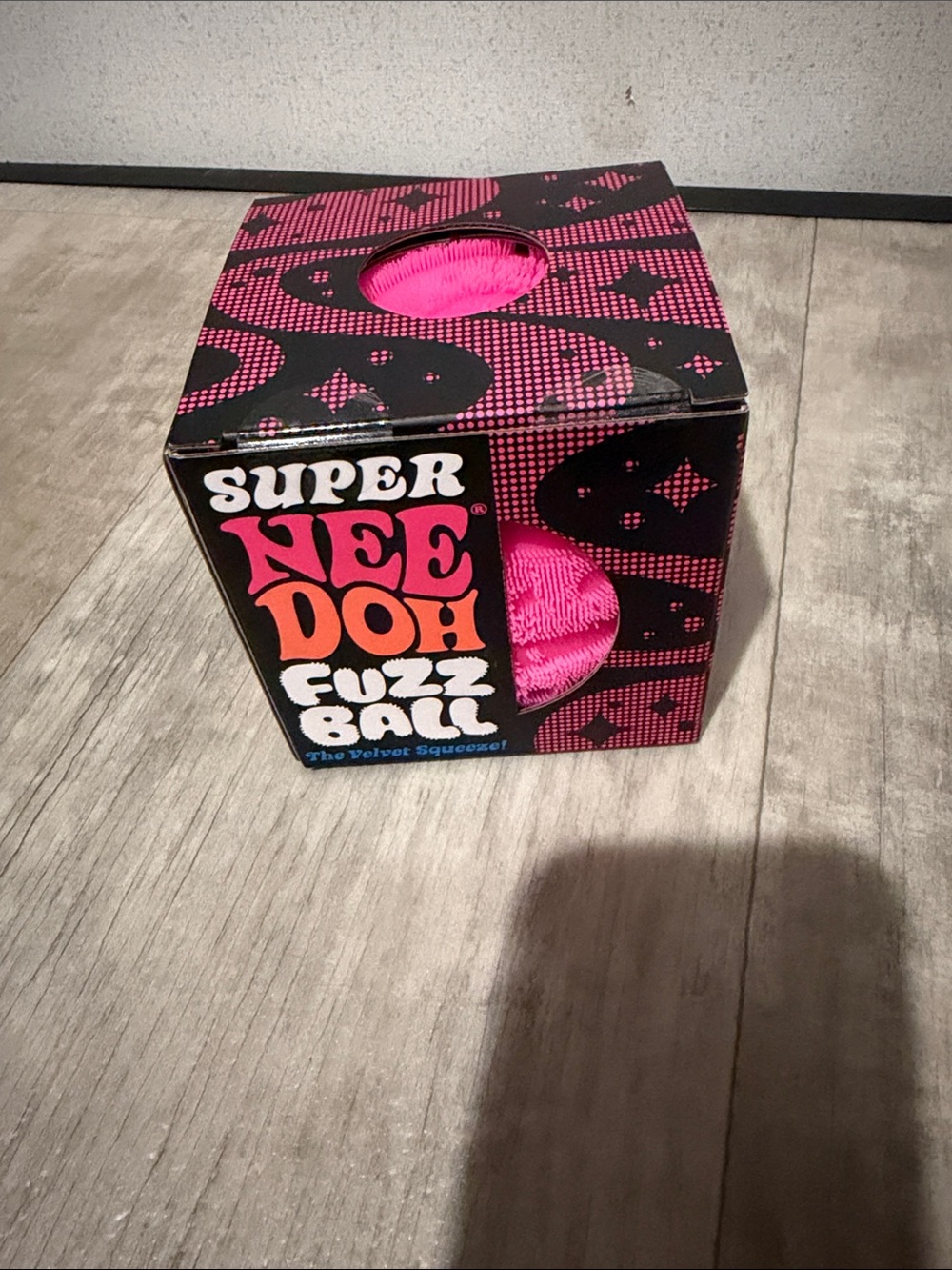 Needoh super fuzz ball pink